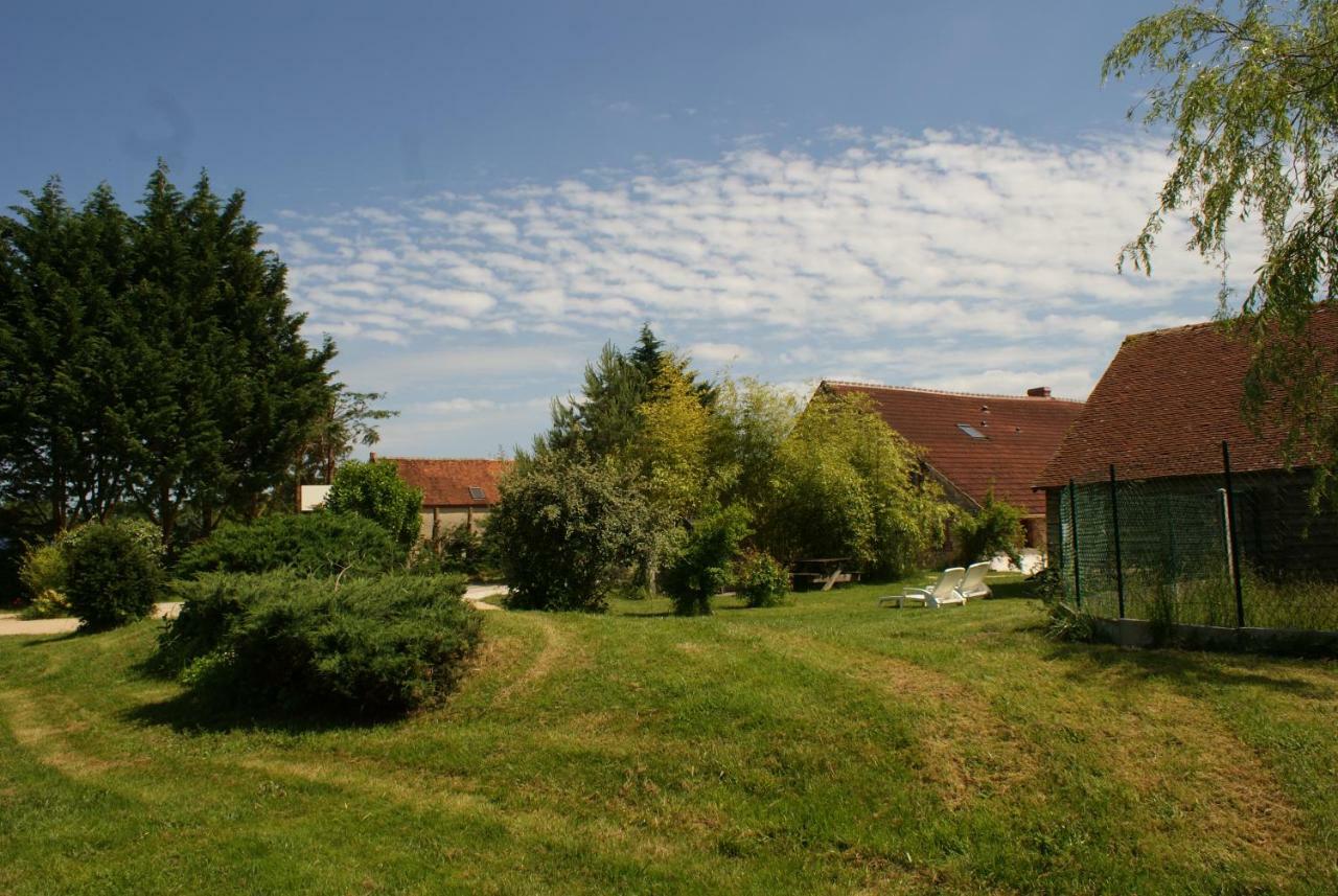 Le Gite Des Potes Lorris Bagian luar foto